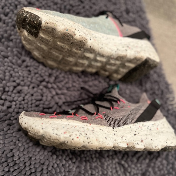 Womens Nike 04 - Picture 4 of 5